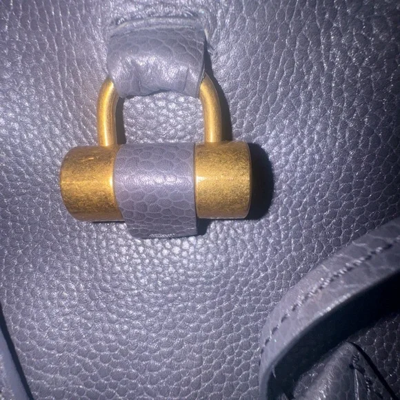 Authenticated YSL Muse bag Elegant Gray Leather Women's Bag - Picture 9 of 16